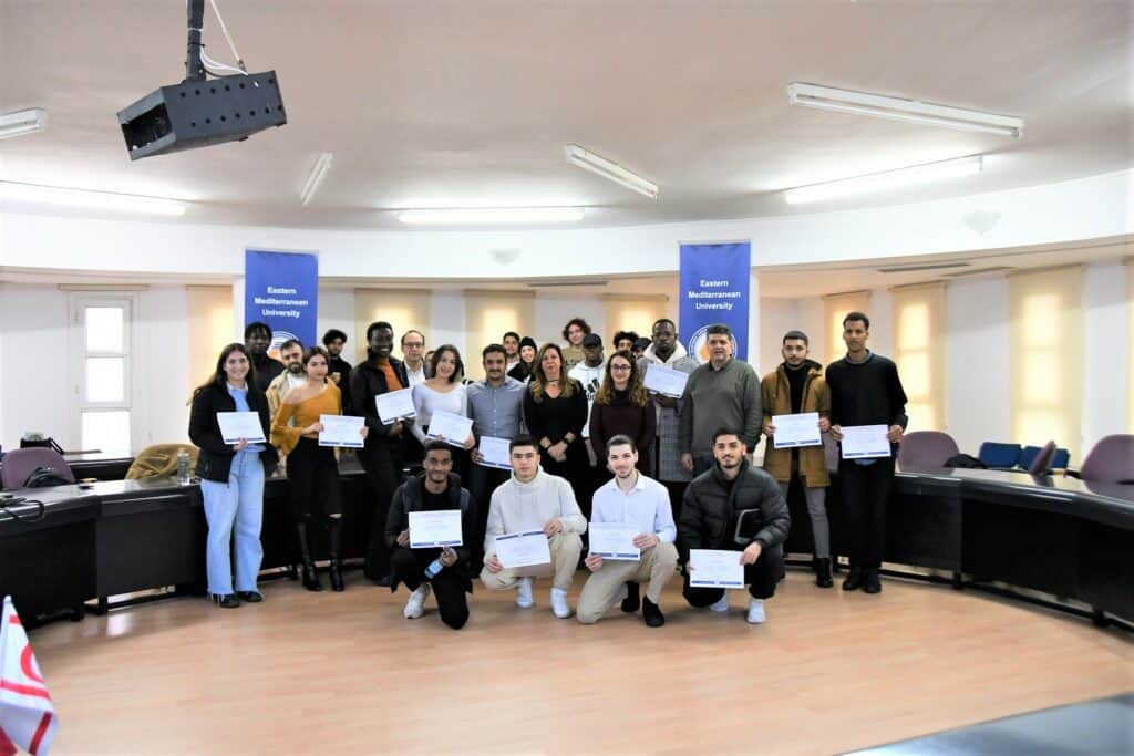 شروط القبول في جامعة شرق البحر المتوسط