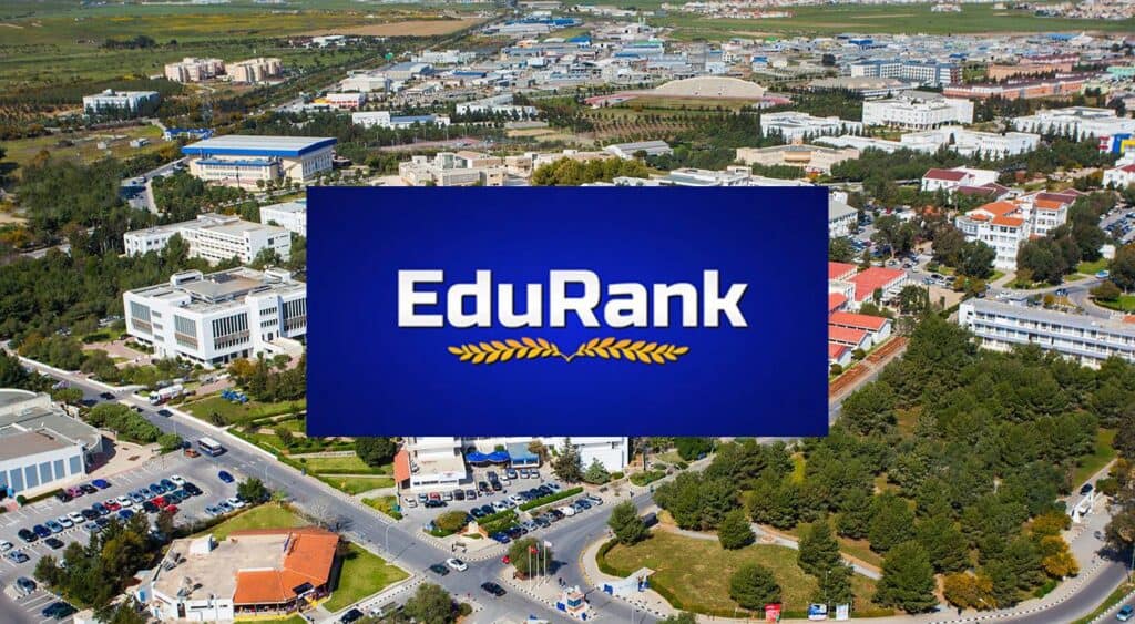 هل جامعة شرق البحر المتوسط معتمدة